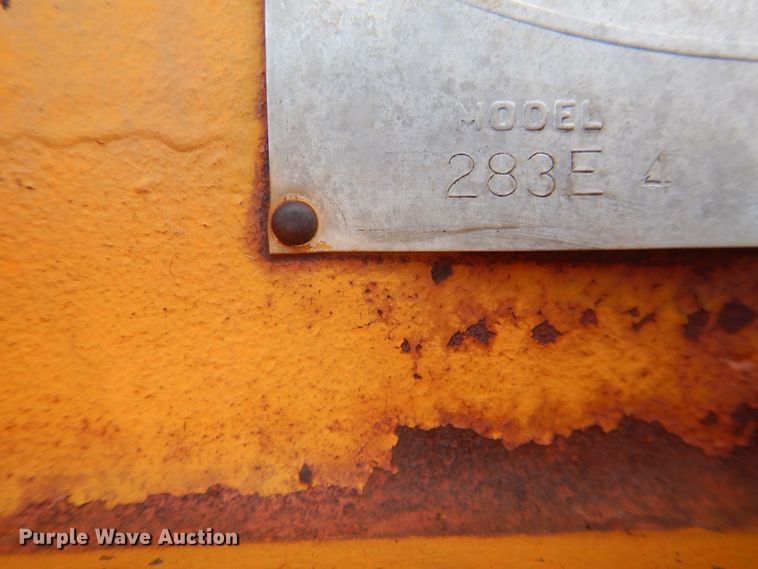 image for item DJ8315 Minneapolis Moline 5 Star  tractor