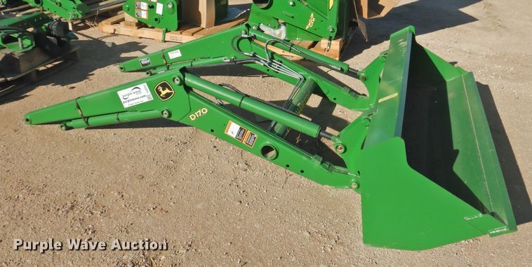 image for item DJ8331 John Deere D170  loader