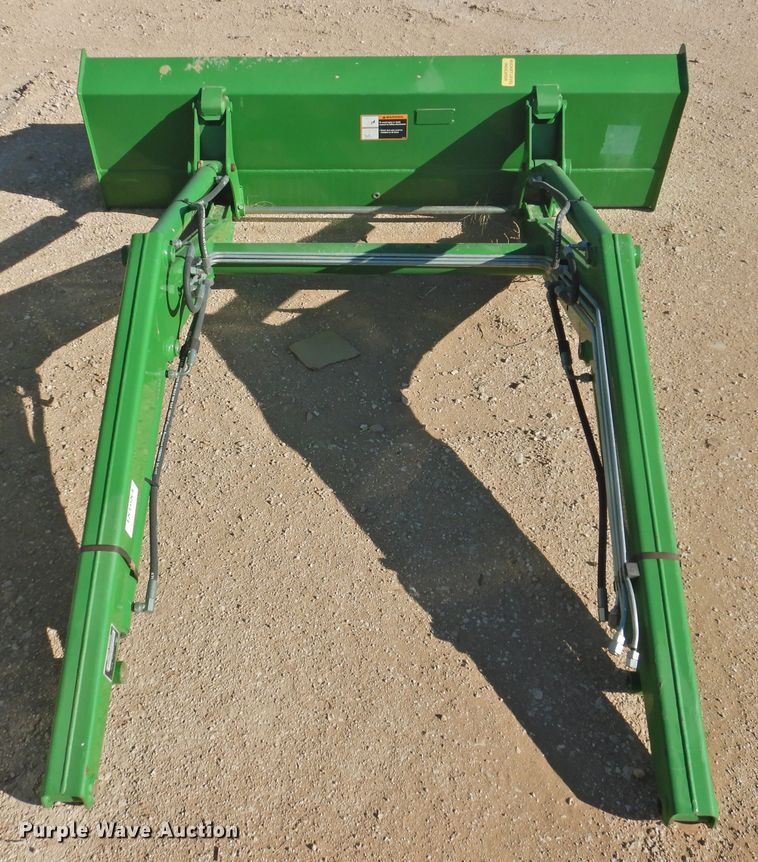 image for item DJ8331 John Deere D170  loader