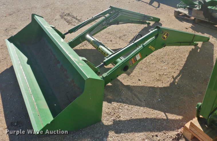 image for item DJ8331 John Deere D170  loader