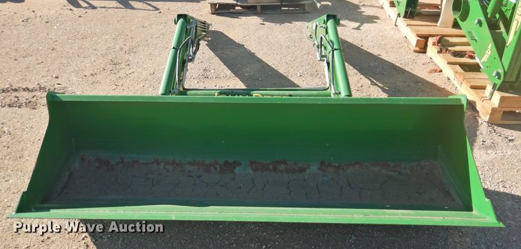image for item DJ8331 John Deere D170  loader
