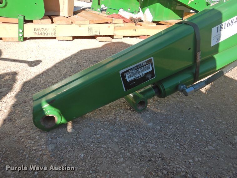 image for item DJ8331 John Deere D170  loader