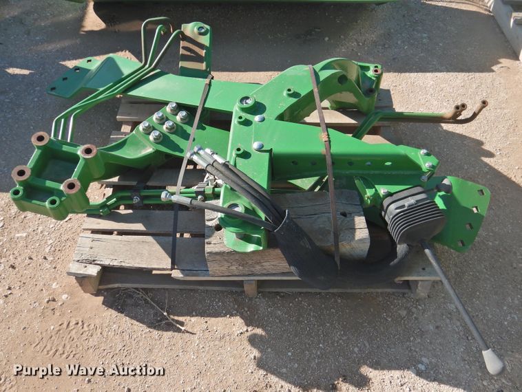 image for item DJ8331 John Deere D170  loader