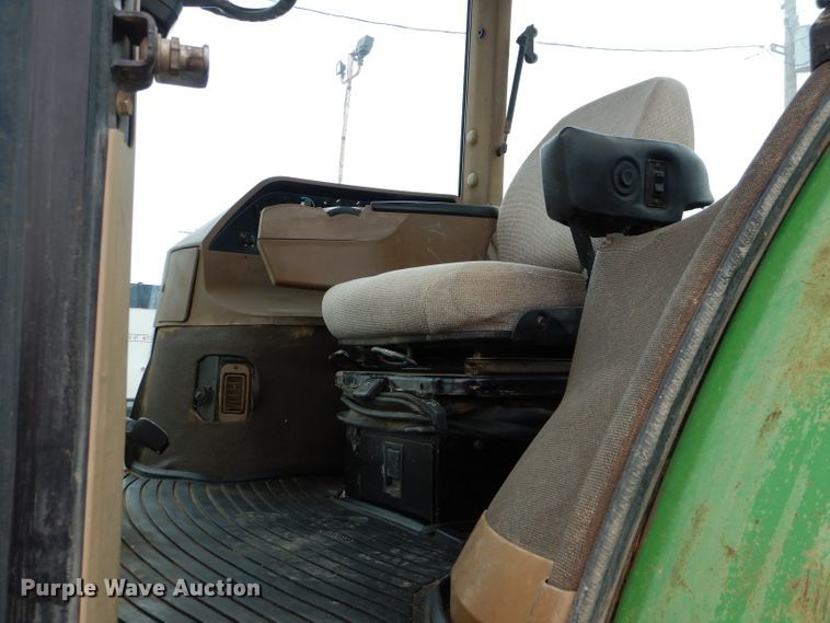 image for item DJ8823 1996 John Deere 8300  MFWD tractor