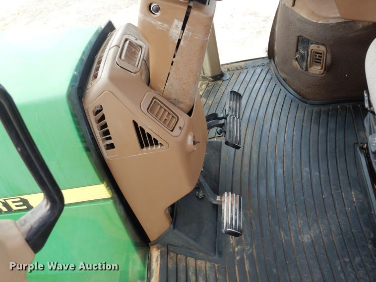 image for item DJ8823 1996 John Deere 8300  MFWD tractor