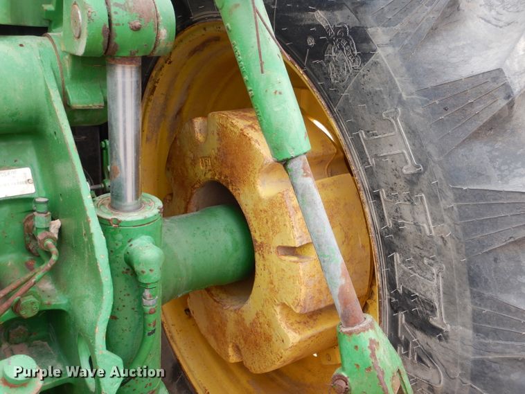 image for item DJ8823 1996 John Deere 8300  MFWD tractor