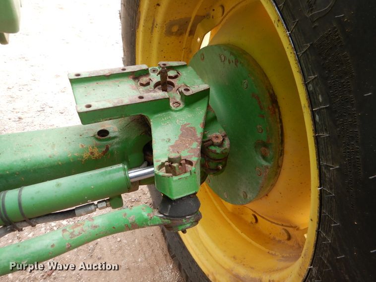 image for item DJ8823 1996 John Deere 8300  MFWD tractor