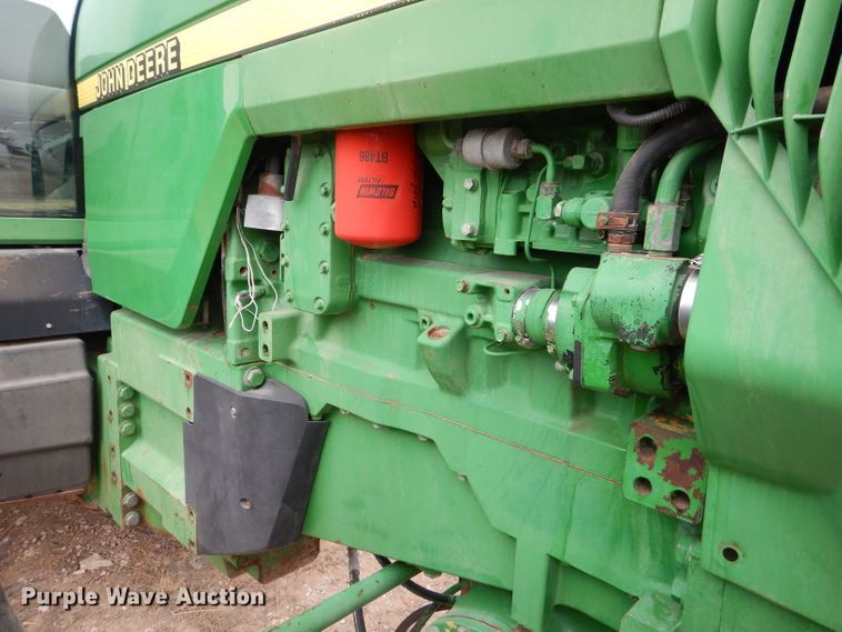 image for item DJ8823 1996 John Deere 8300  MFWD tractor