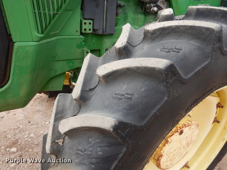 image for item DJ8823 1996 John Deere 8300  MFWD tractor