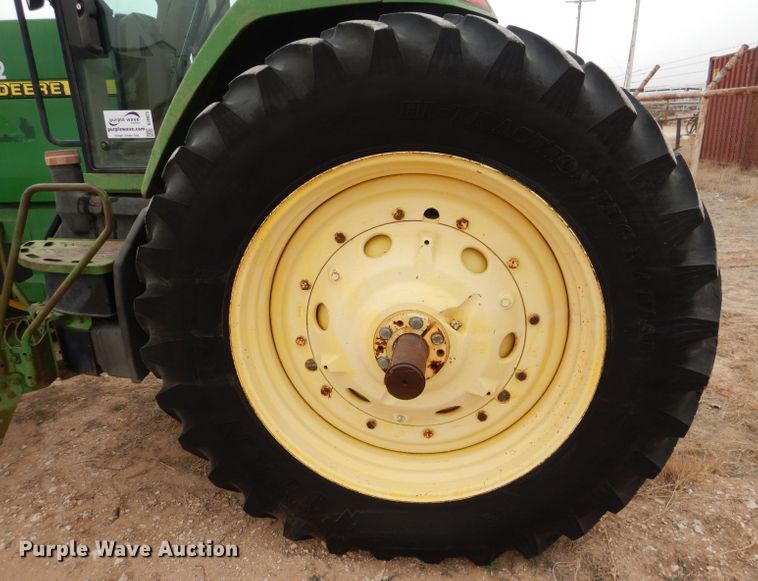 image for item DJ8823 1996 John Deere 8300  MFWD tractor
