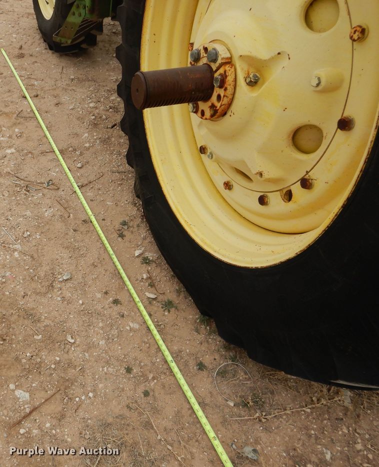 image for item DJ8823 1996 John Deere 8300  MFWD tractor