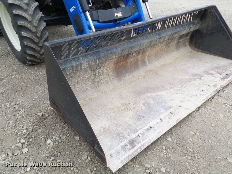 image for item DL0807 2014 New Holland TS6.140  MFWD tractor