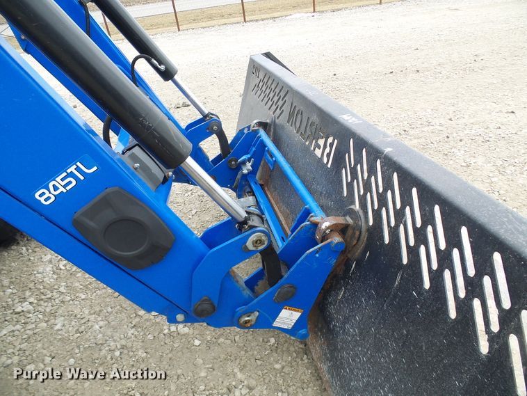 image for item DL0807 2014 New Holland TS6.140  MFWD tractor