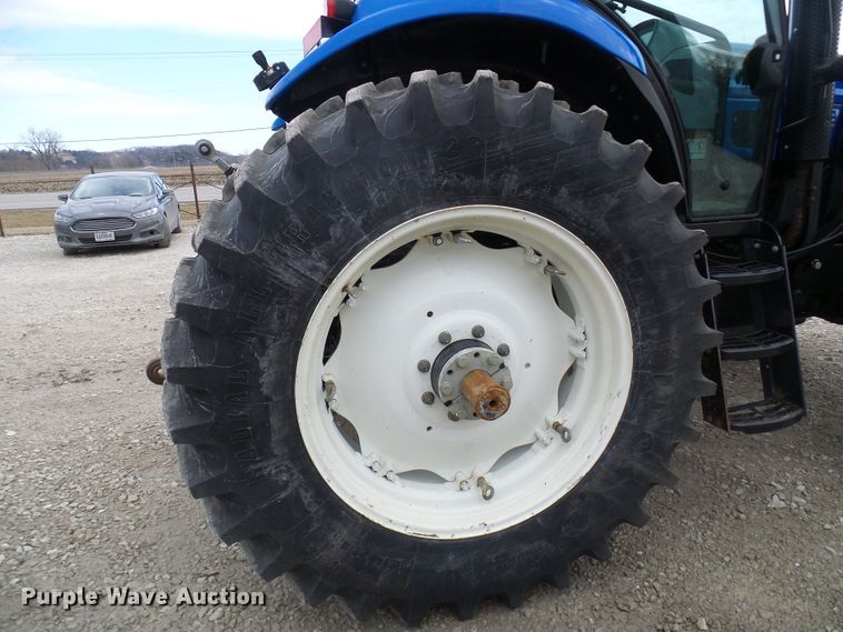 image for item DL0807 2014 New Holland TS6.140  MFWD tractor