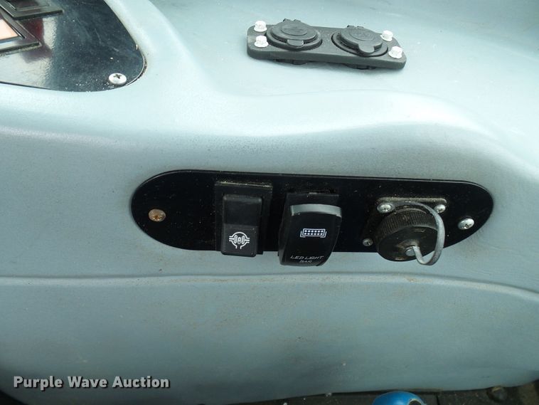 image for item DL0807 2014 New Holland TS6.140  MFWD tractor