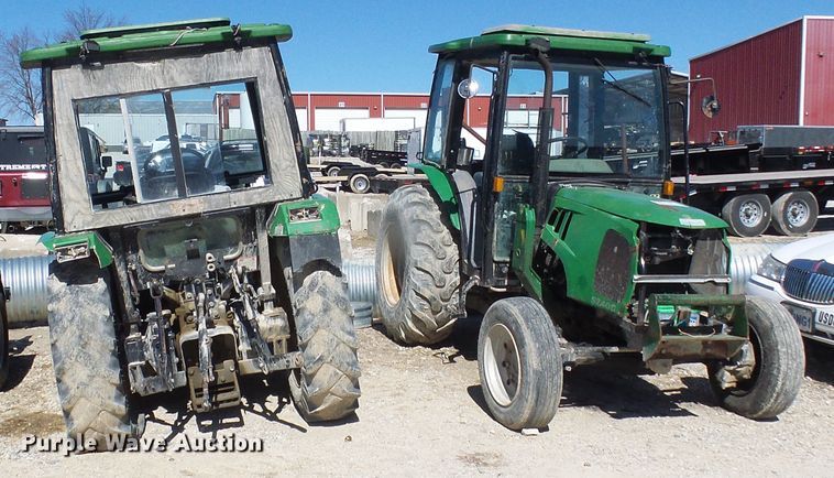 image for item DL0825 (2) Montana tractors