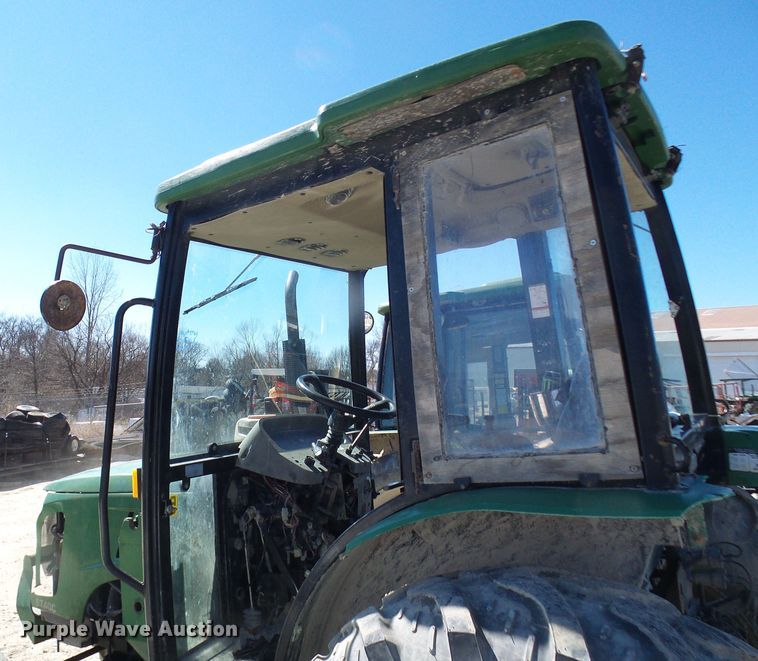 image for item DL0825 (2) Montana tractors