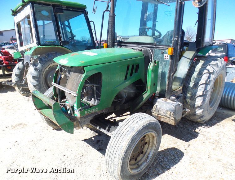 image for item DL0825 (2) Montana tractors