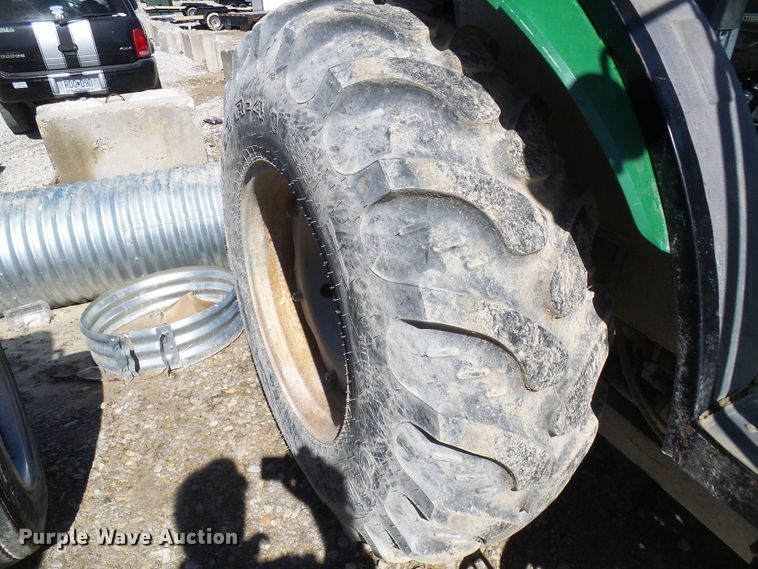 image for item DL0825 (2) Montana tractors