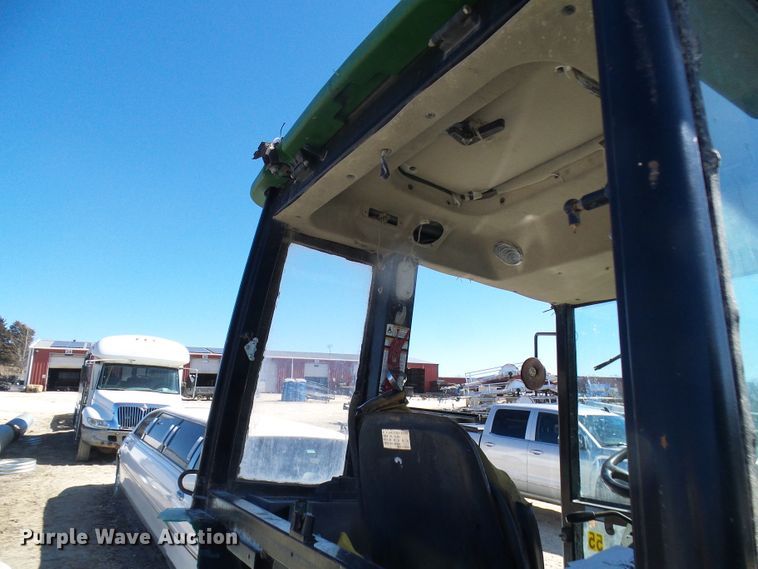 image for item DL0825 (2) Montana tractors