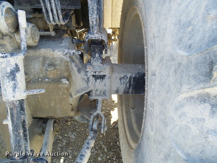 image for item DL0825 (2) Montana tractors