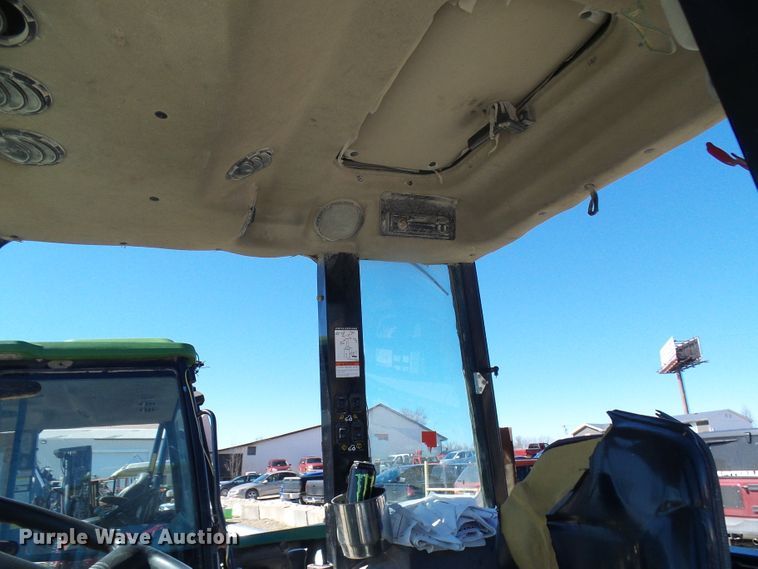 image for item DL0825 (2) Montana tractors