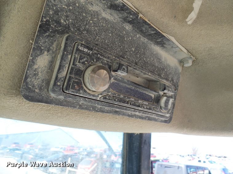 image for item DL0825 (2) Montana tractors