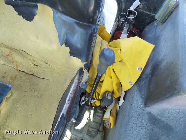 image for item DL0825 (2) Montana tractors