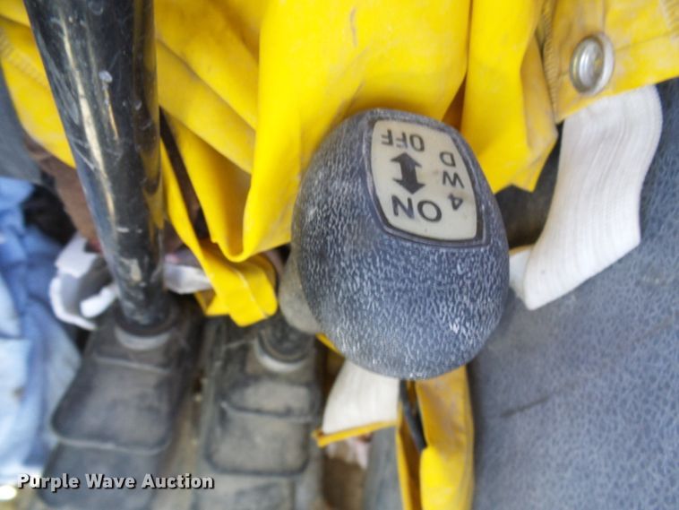 image for item DL0825 (2) Montana tractors