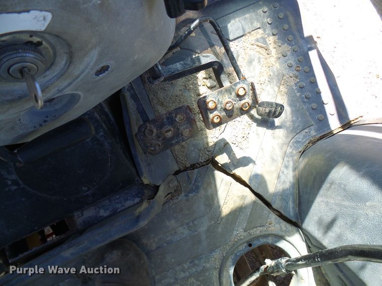 image for item DL0825 (2) Montana tractors