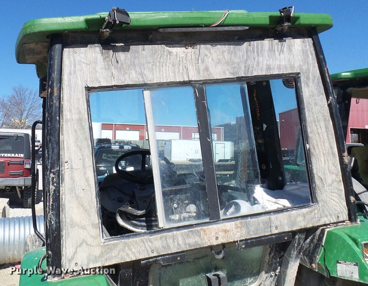 image for item DL0825 (2) Montana tractors