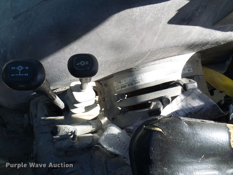 image for item DL0825 (2) Montana tractors