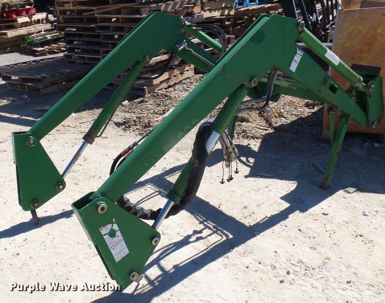 image for item DL0825 (2) Montana tractors