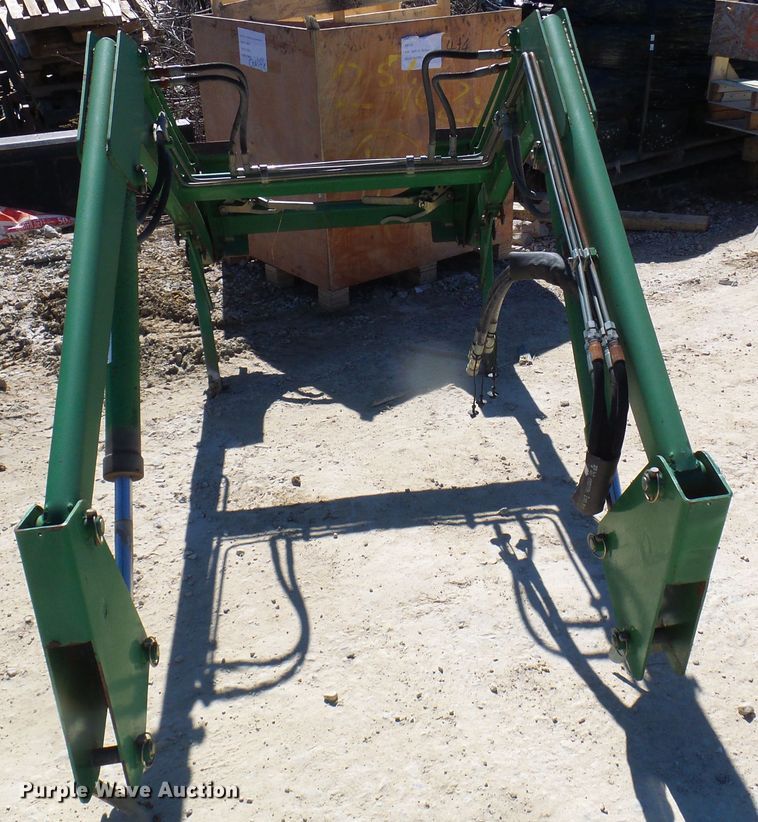 image for item DL0825 (2) Montana tractors