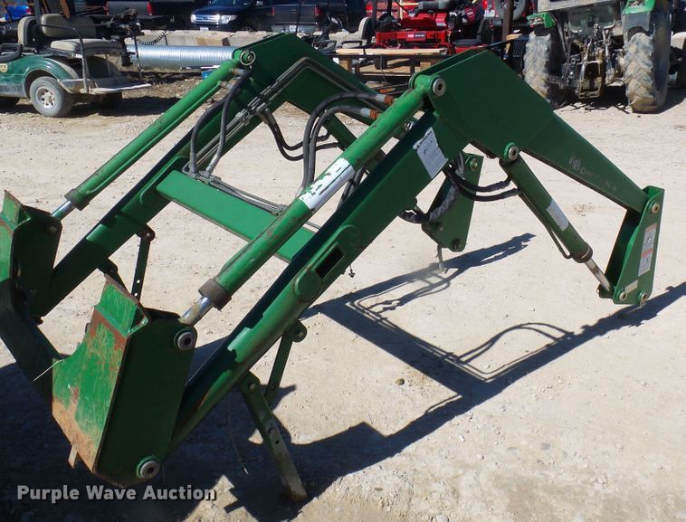 image for item DL0825 (2) Montana tractors