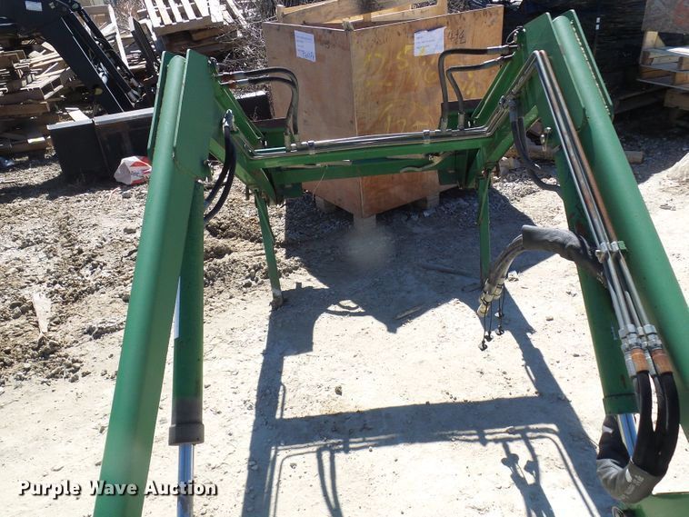 image for item DL0825 (2) Montana tractors