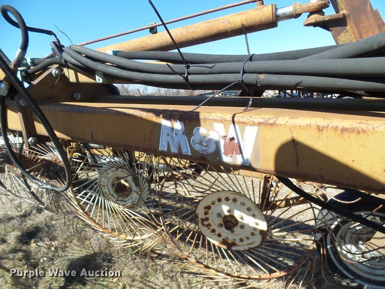 image for item DL0836 M&W TF10 hay rake