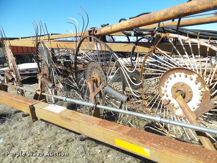 image for item DL0836 M&W TF10 hay rake