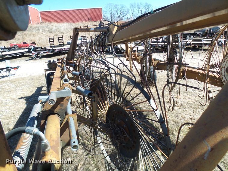 image for item DL0836 M&W TF10 hay rake