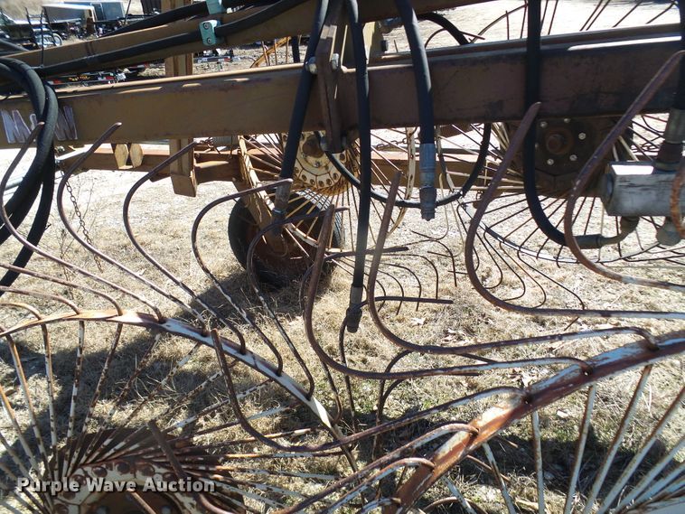 image for item DL0836 M&W TF10 hay rake