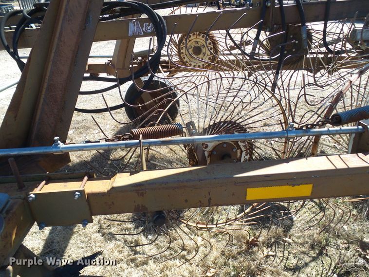 image for item DL0836 M&W TF10 hay rake