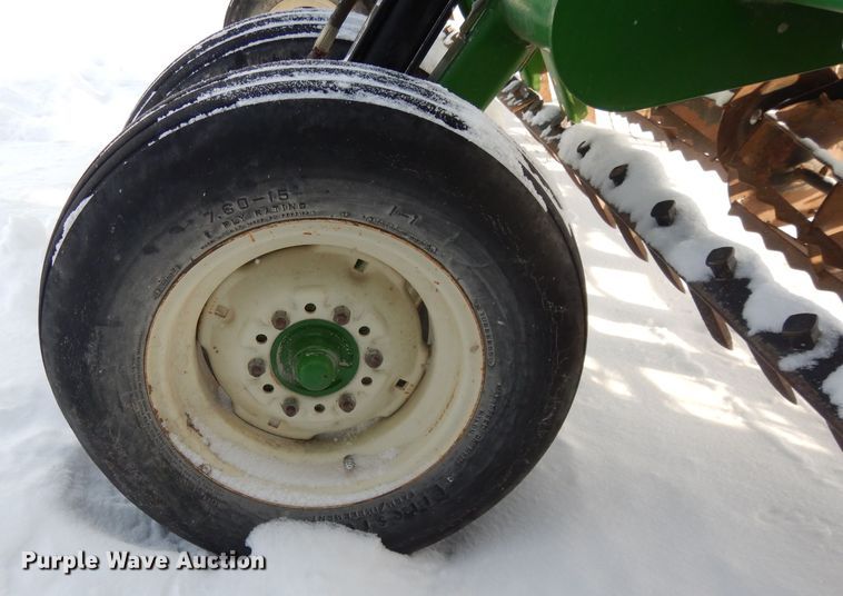 image for item DL2135 Unverferth Rolling Harrow 220  rolling harrow