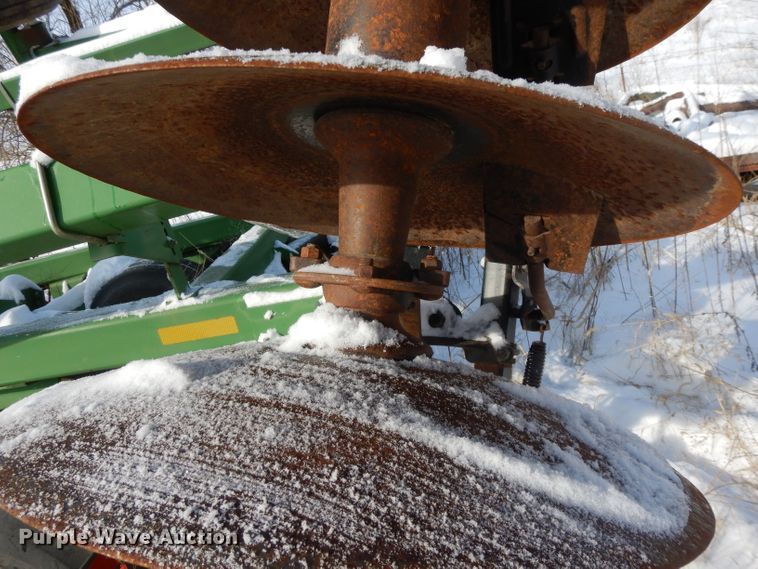 image for item DL2136 John Deere 637  tandem disk