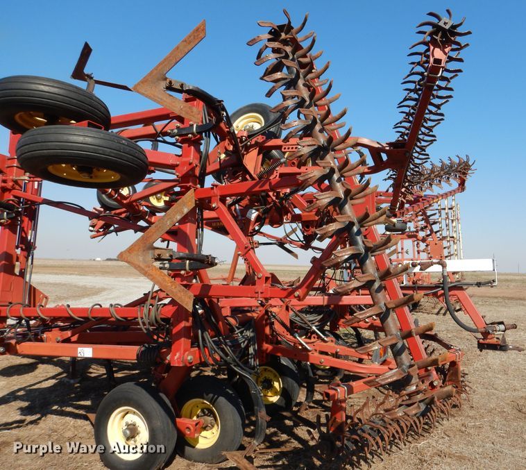 image for item DL4731 Sunflower 3060-42  Fallow King field cultivator
