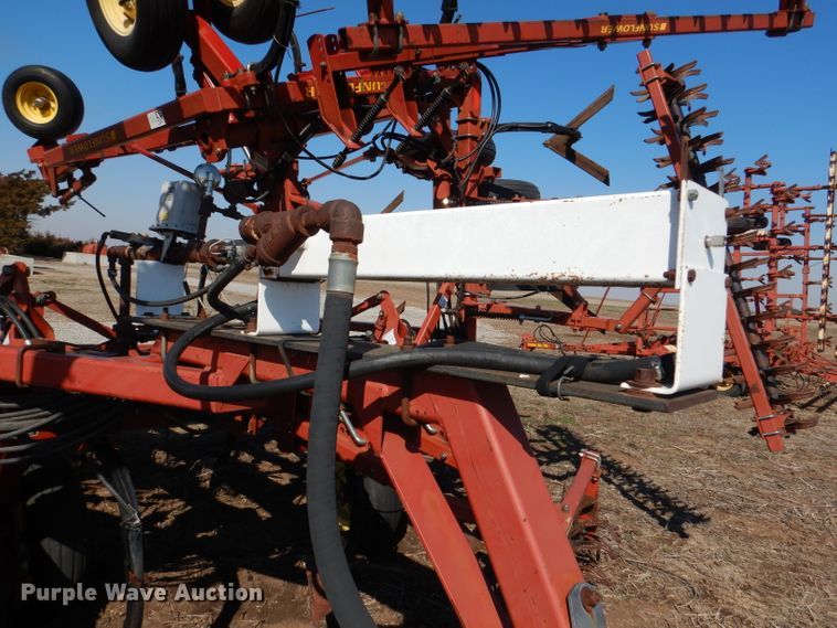 image for item DL4731 Sunflower 3060-42  Fallow King field cultivator