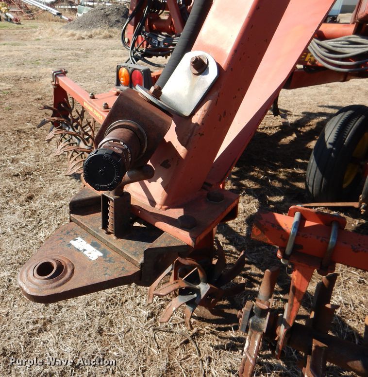 image for item DL4731 Sunflower 3060-42  Fallow King field cultivator