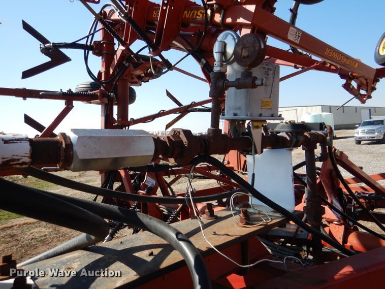 image for item DL4731 Sunflower 3060-42  Fallow King field cultivator