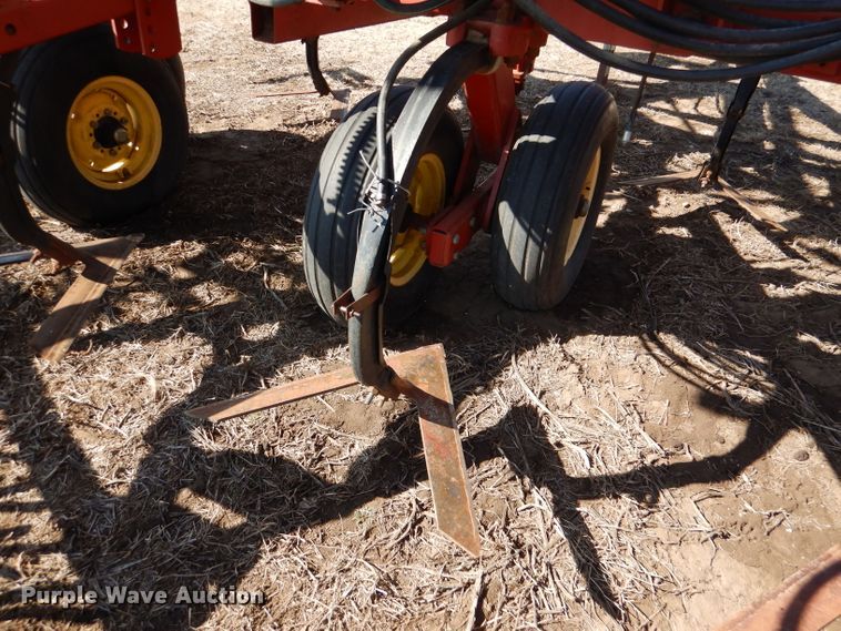 image for item DL4731 Sunflower 3060-42  Fallow King field cultivator