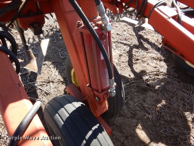 image for item DL4731 Sunflower 3060-42  Fallow King field cultivator