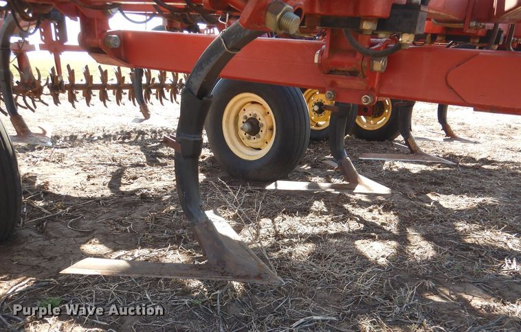 image for item DL4731 Sunflower 3060-42  Fallow King field cultivator